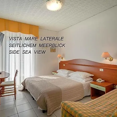Miramare Hotel 3*